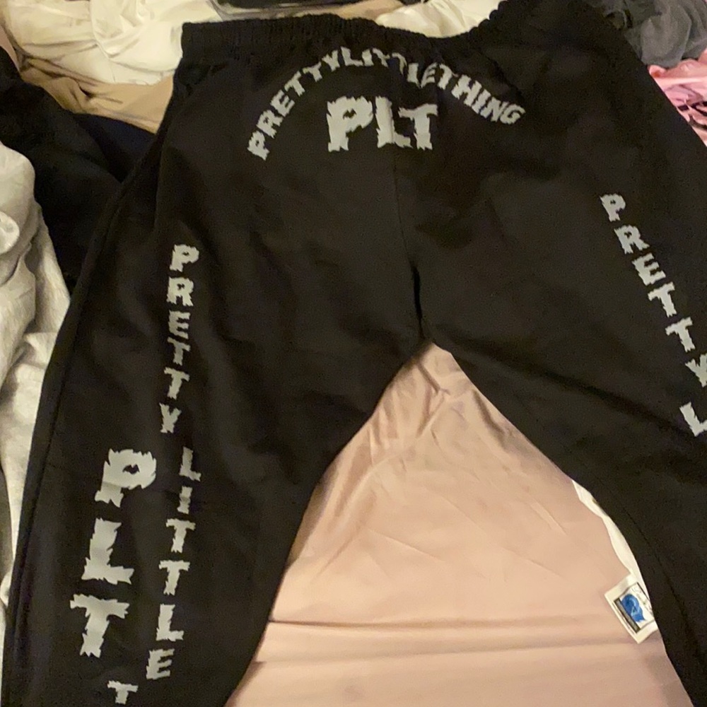 Pretty Little Thing Sweat Pants